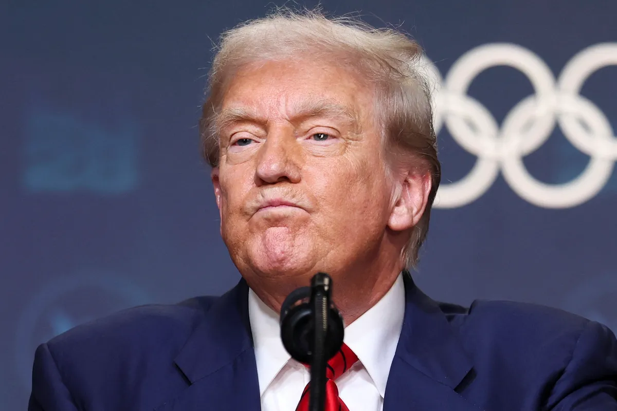 調査でトランプ氏の上位評価語は「腐敗した」「危険な」に、記事は信頼の低下を警告