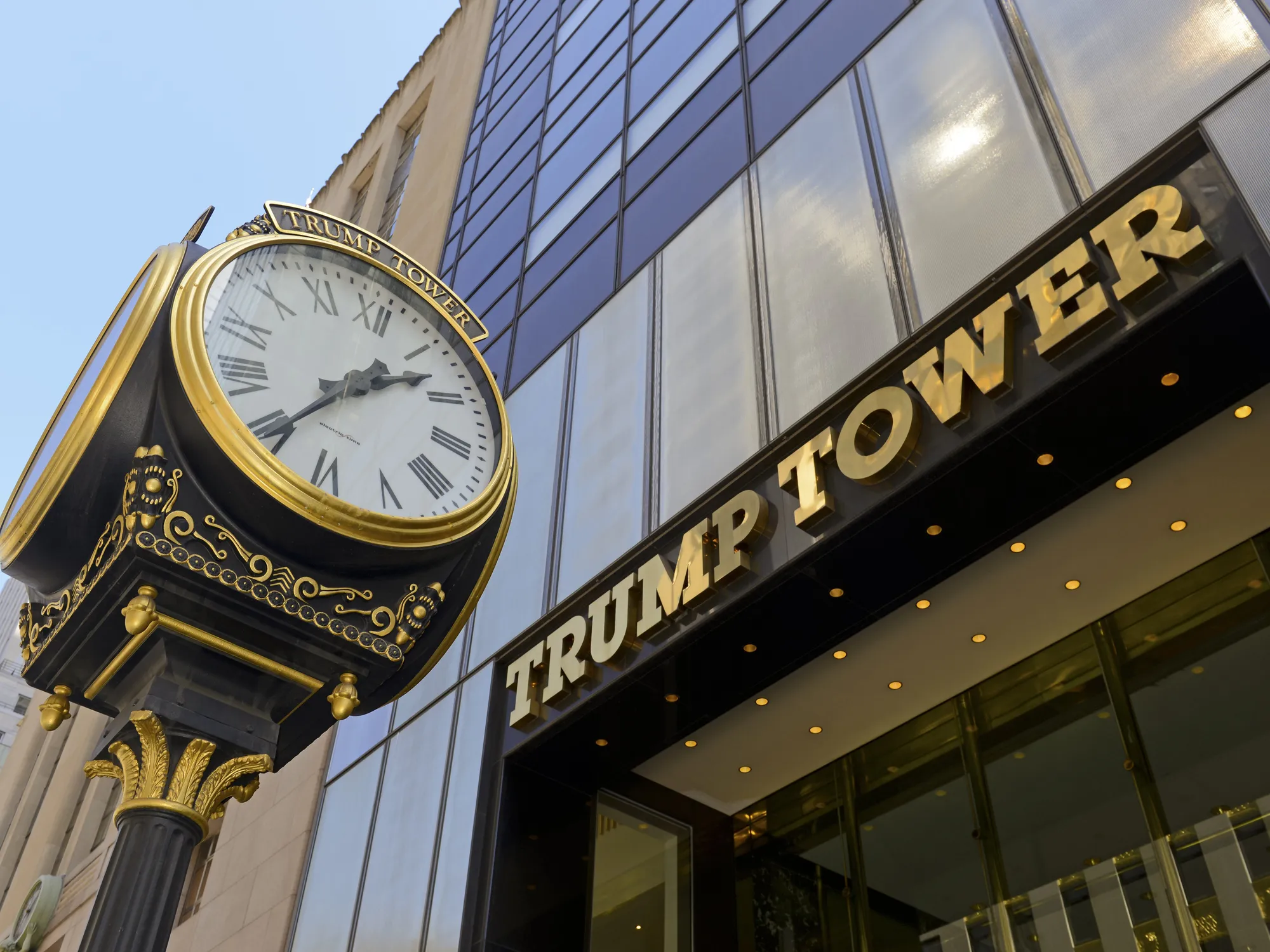 Biógrafo de Trump desmonta el mito de MAGA, 'profundamente erróneo', sobre su legado: 'El tiburón más grande'