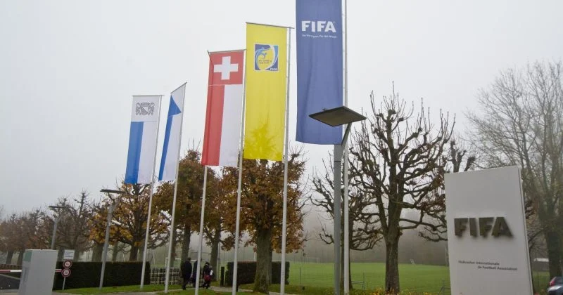 UEFA, AFC i CONCACAF rozważają głosowanie nad wotum nieufności wobec prezesa FIFA Infantino