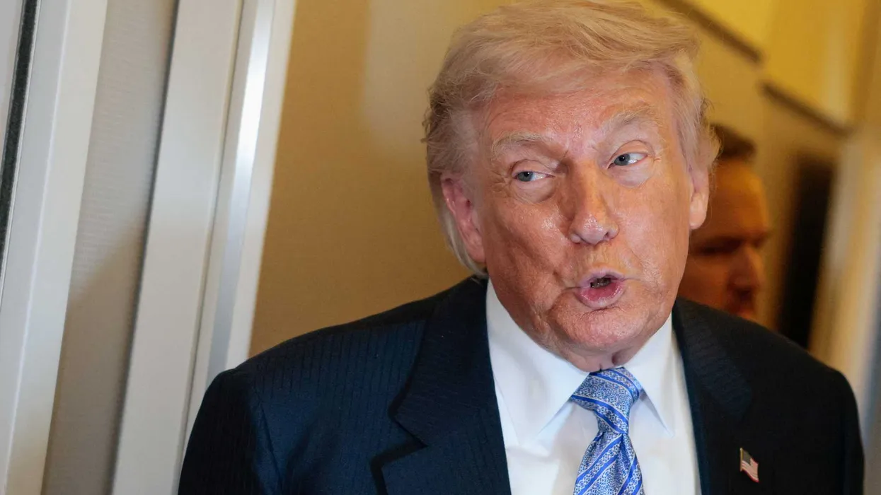 Жадность и коррупция Трампа, по словам аналитиков, «влияют на настроения» избирателей, уставших от скандалов