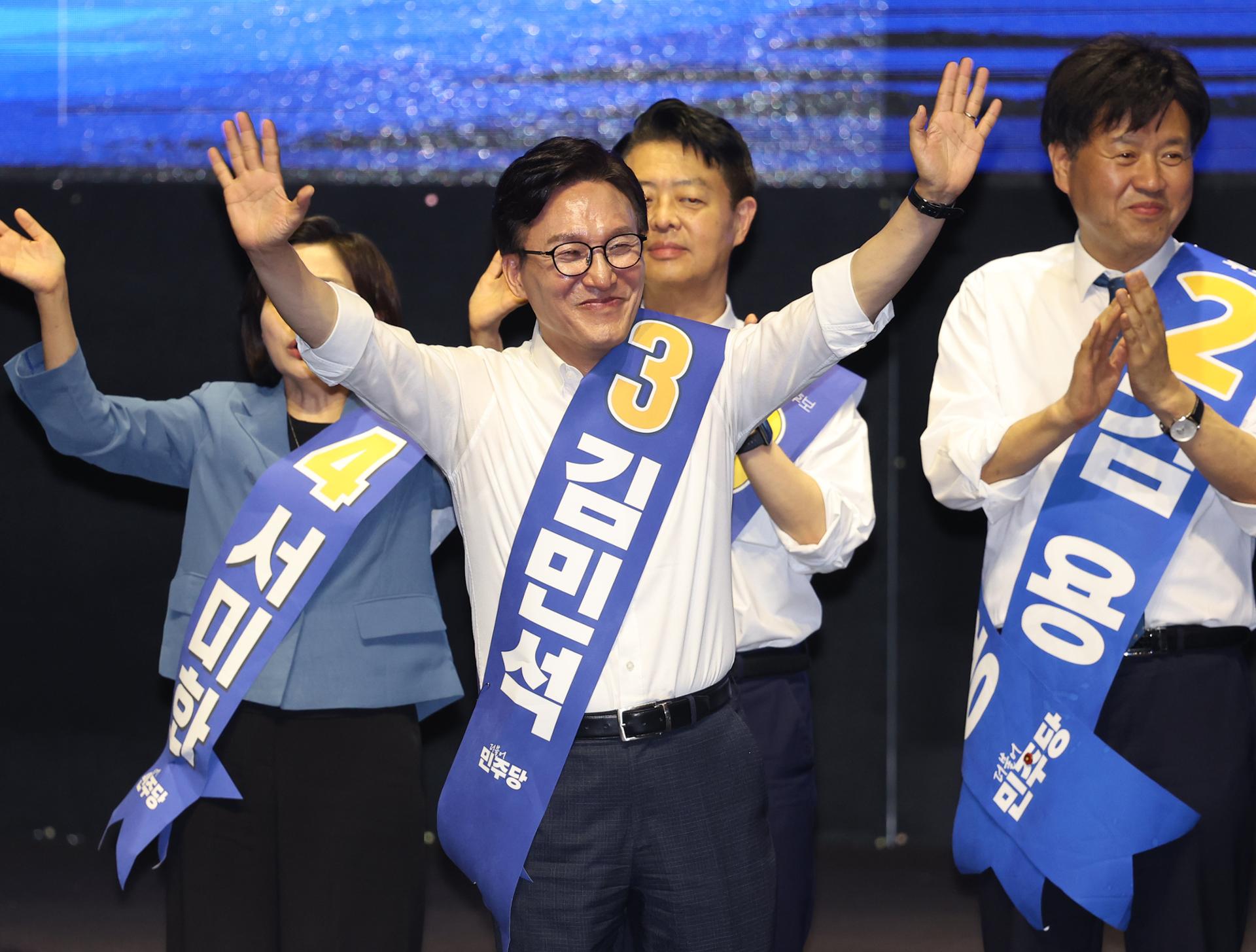 Były premier Kim Min-seok wygrywa prawybory w Gangwon i regionie Daegu-Północny Gyeongsang w wyborach lidera partii rządzącej
