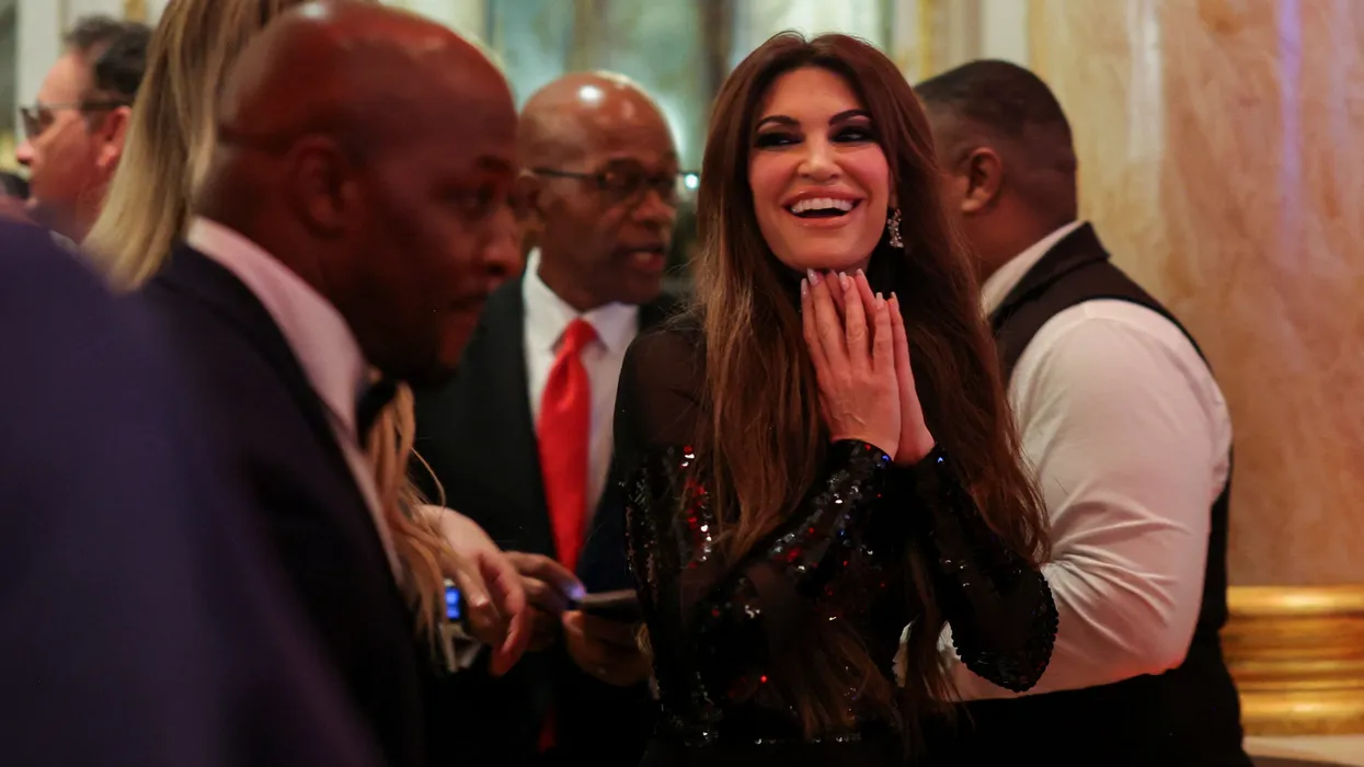 Amerikaanse ambassadeur Kimberly Guilfoyle in Griekenland onder vuur naarmate corruptieschandaal groeit