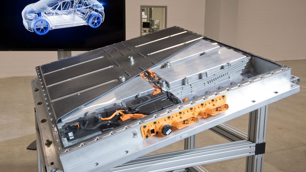 GM i Ford przekształcają moce produkcyjne akumulatorów EV w biznes magazynowania energii