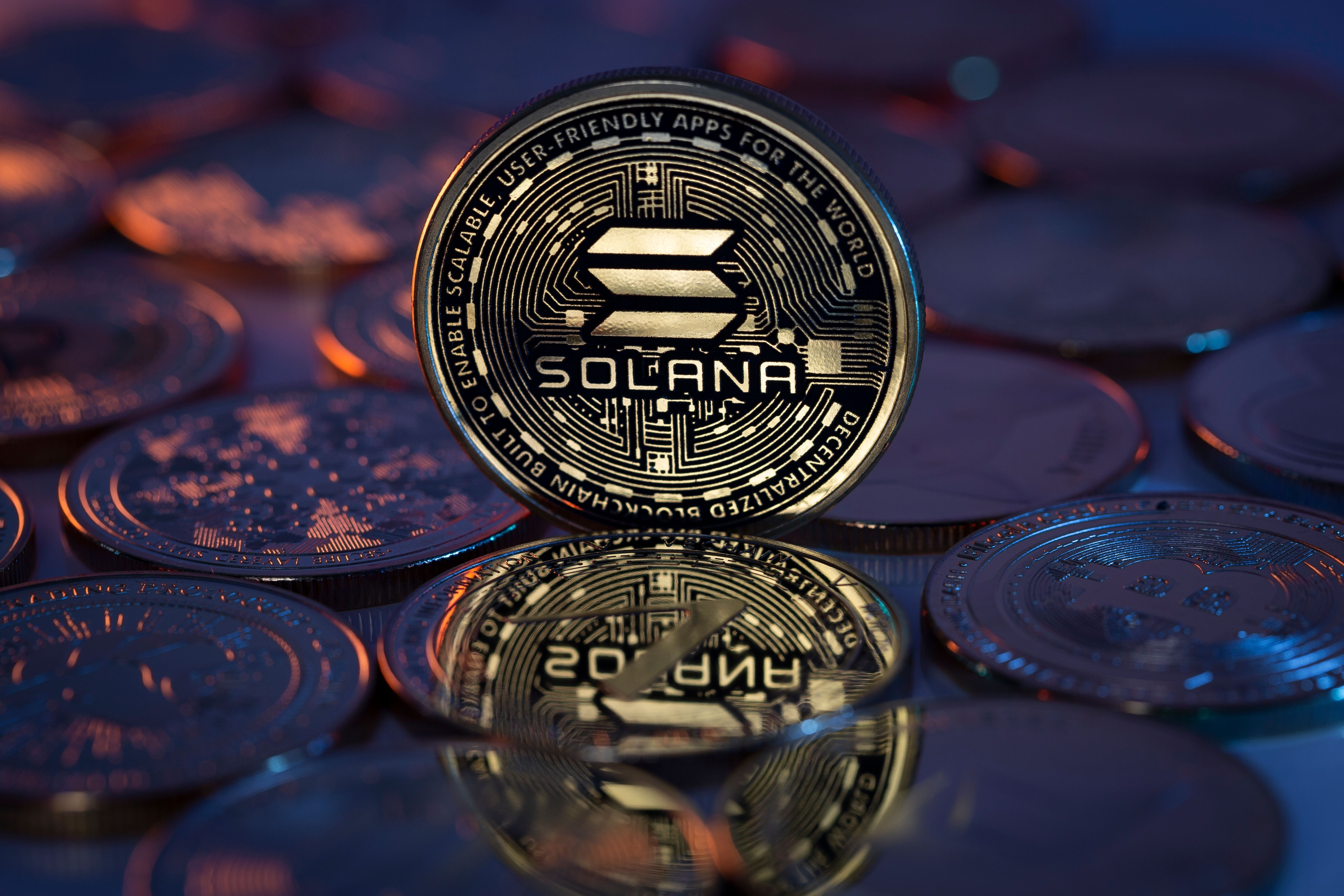 Solana mantiene el soporte de $75 mientras analistas observan los niveles de $84, $90 y $98