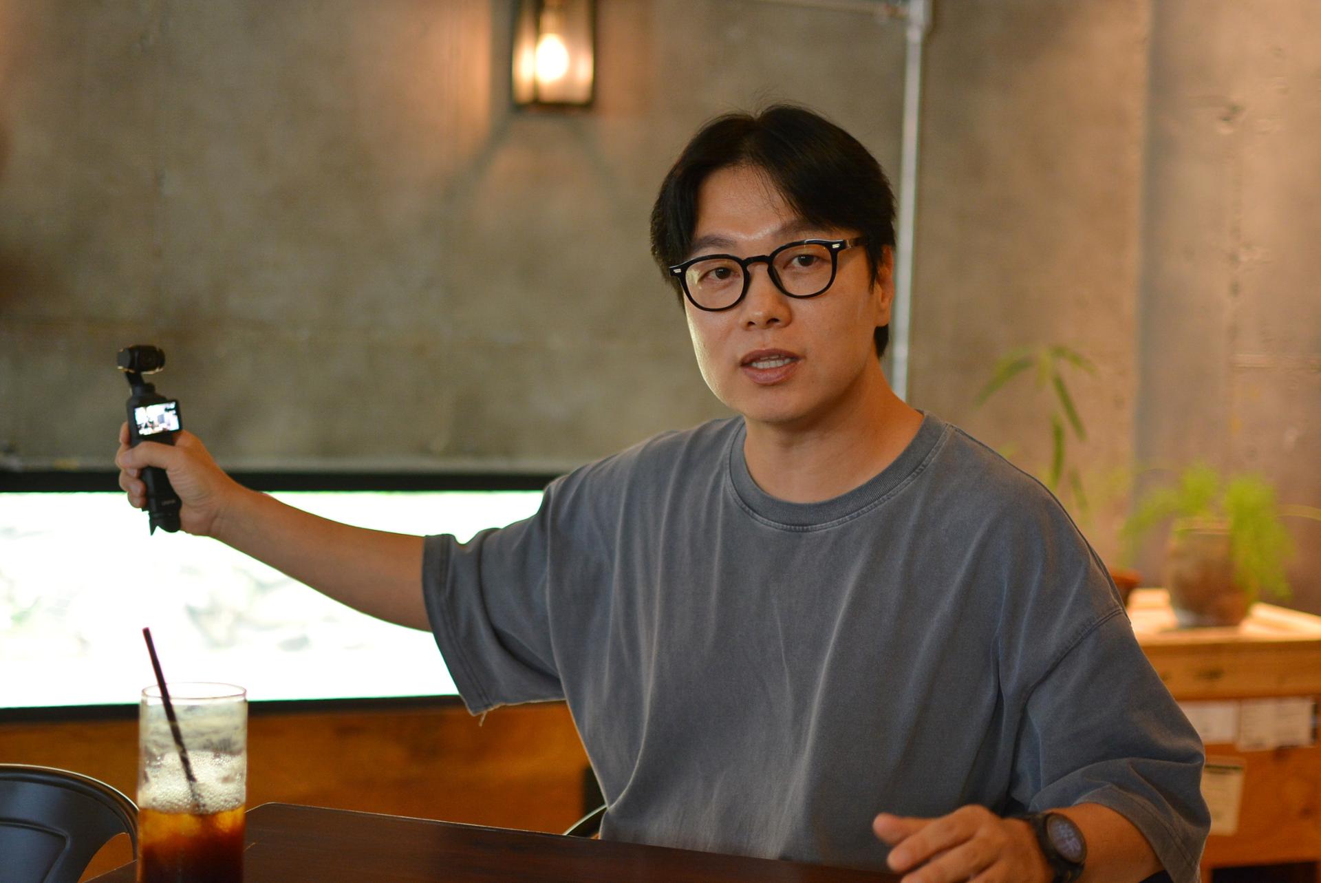 From Civil Servant to Full-Time Car YouTuber: How Heo Geum Built the Geuma Channel