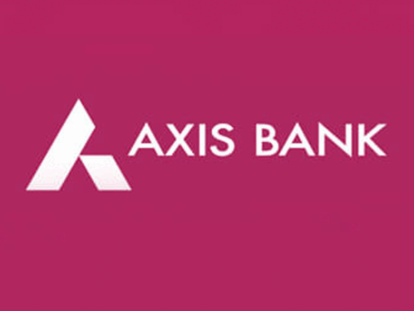 Акции Axis Bank торгуются по 1 253,9 рупий в последней сессии