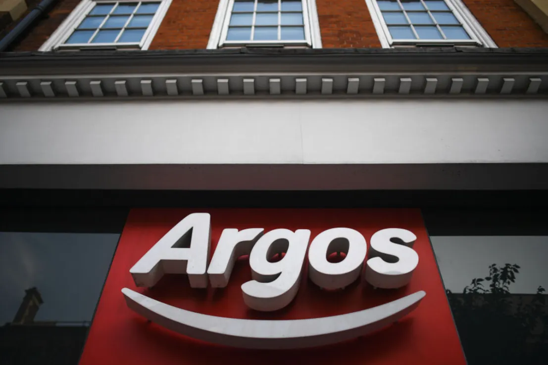 Sainsbury's verkauft Argos für £120m an Swift Partners, während erfahrene Einzelhändler das Ruder übernehmen