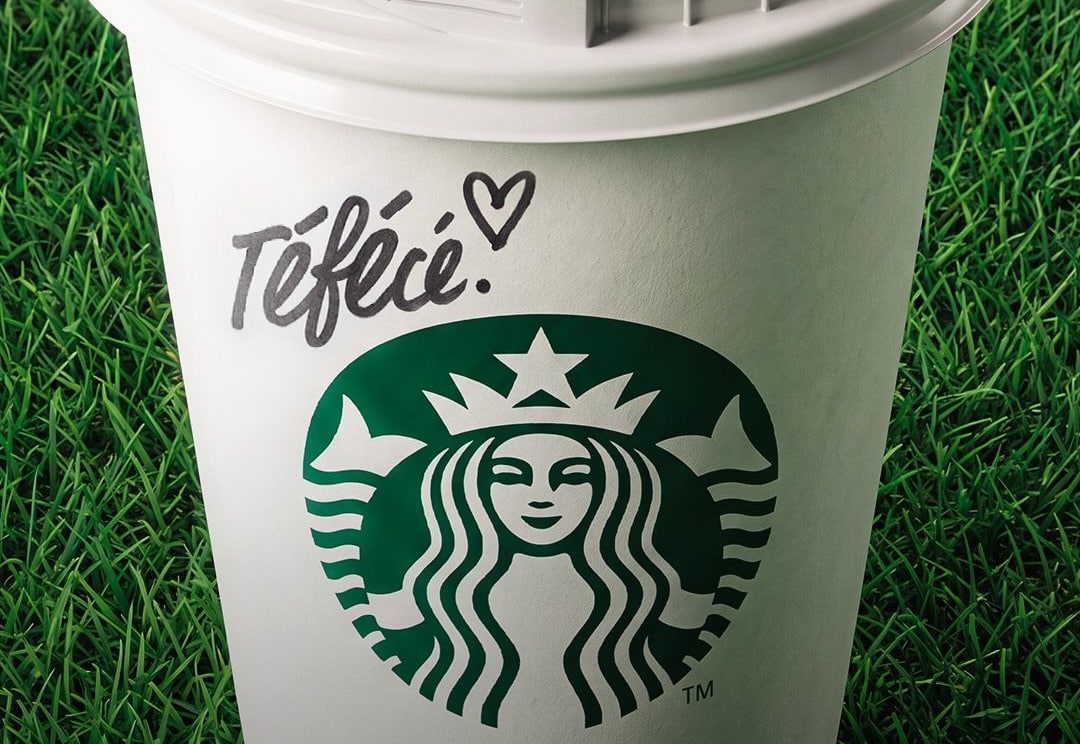 Starbucks sluit voor het eerst shirtsponsorovereenkomst met Toulouse Football Club