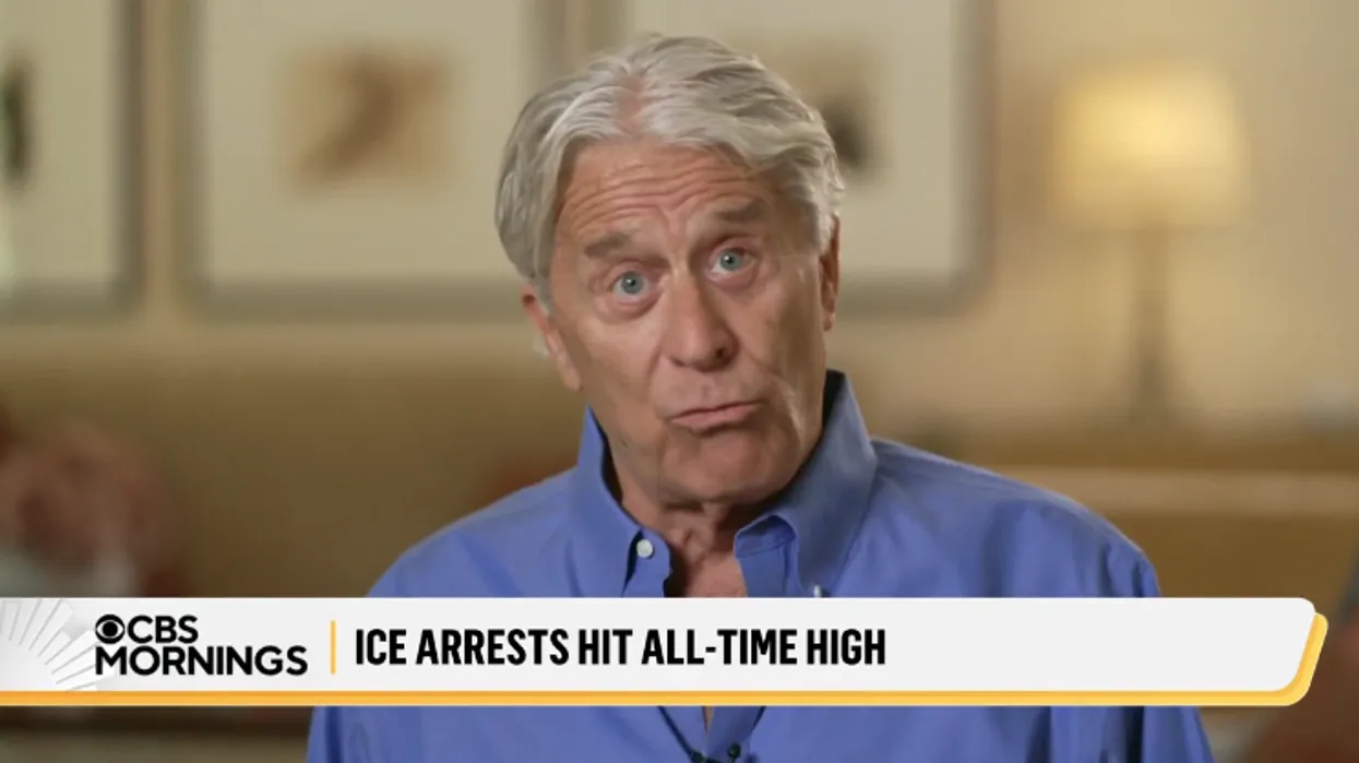 テキサス州のトランプ支持者、ICEがヒューストン空港で婚約者を拘束した後に投票を後悔