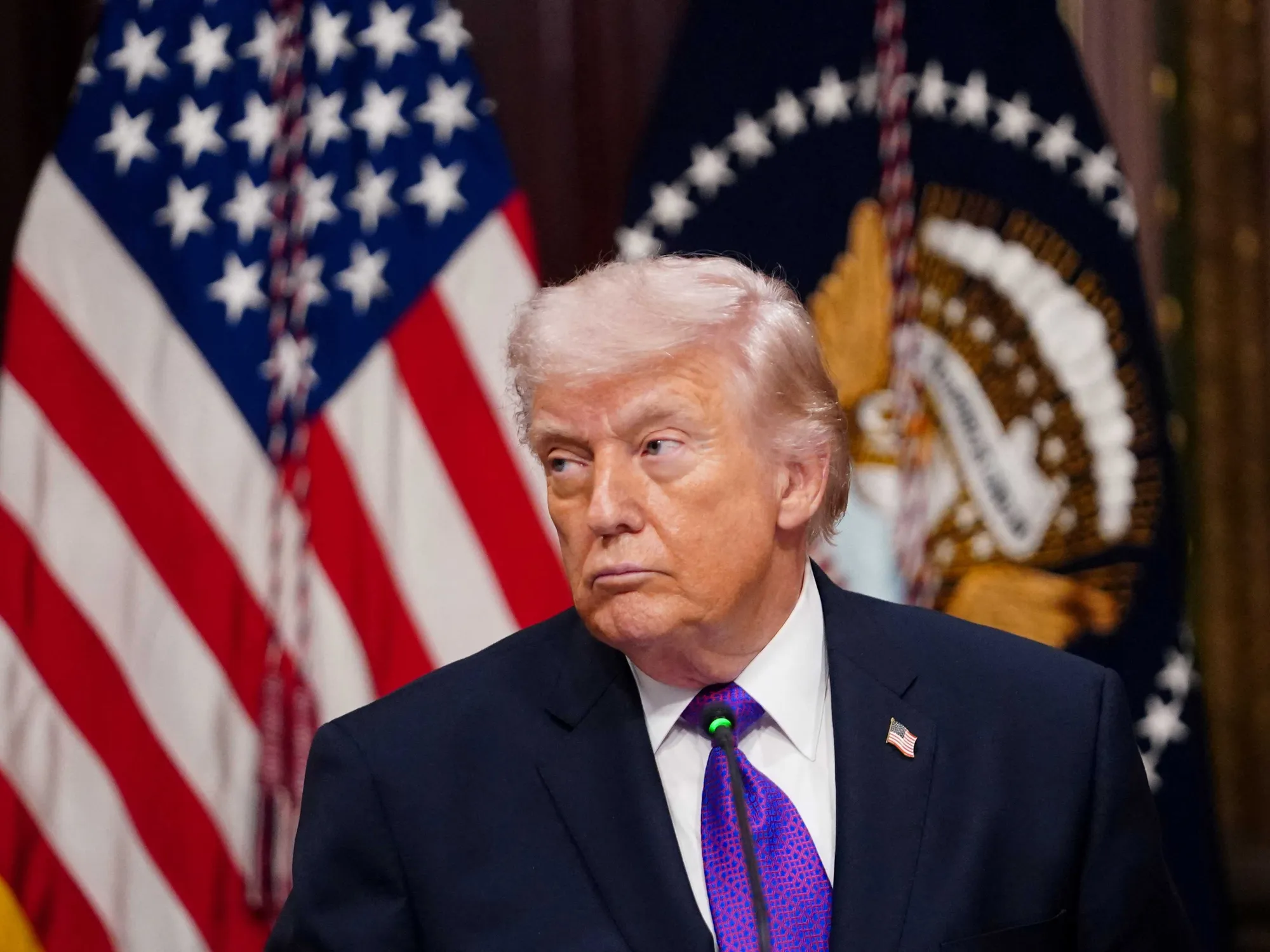 Меморандум указывает, что иммиграционная политика Трампа может открыть путь для демократов