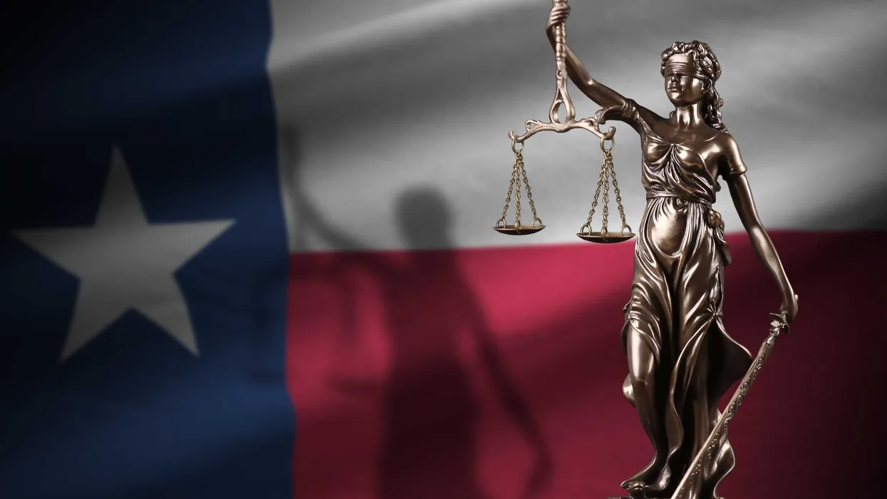 Indagine federale per sfruttamento minorile aperta sul coach di volley del Texas Ryan Richardson