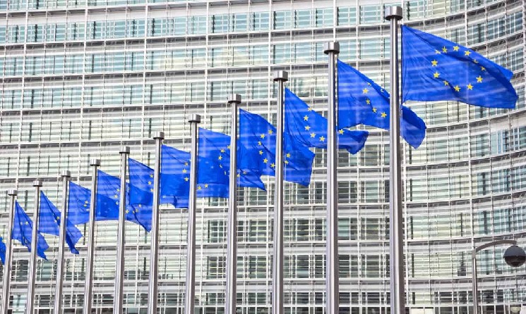 Des escrocs se font passer pour des régulateurs européens pour cibler les utilisateurs de crypto déplacés par l'échéance MiCA