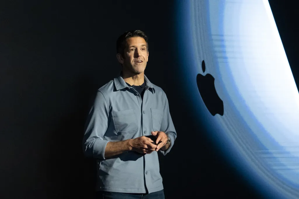Il nuovo CEO di Apple John Ternus potrà riportare la maglia del design prodotto dell'era Steve Jobs?