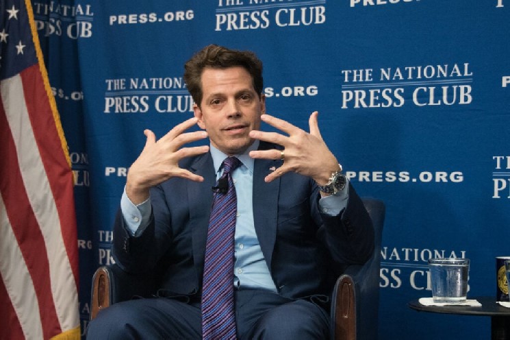 Scaramucci Accuses Republicans of Stalling CLARITY Act to Blame Democrats and Solicit Crypto Donations