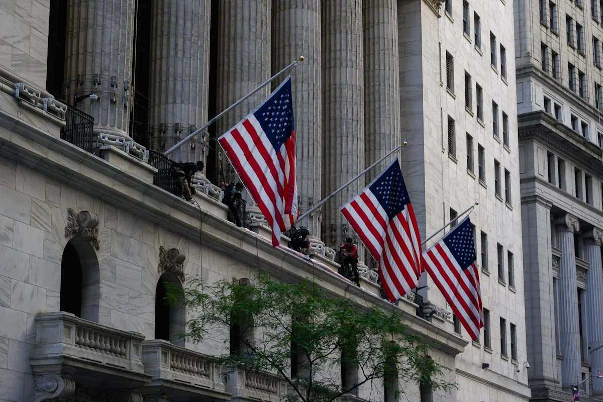 Marchés aujourd'hui : le Dow, le S&P 500 et le Nasdaq reculent après un rapport sur l'emploi plus chaud que prévu qui ravive les paris sur une hausse des taux de la Fed