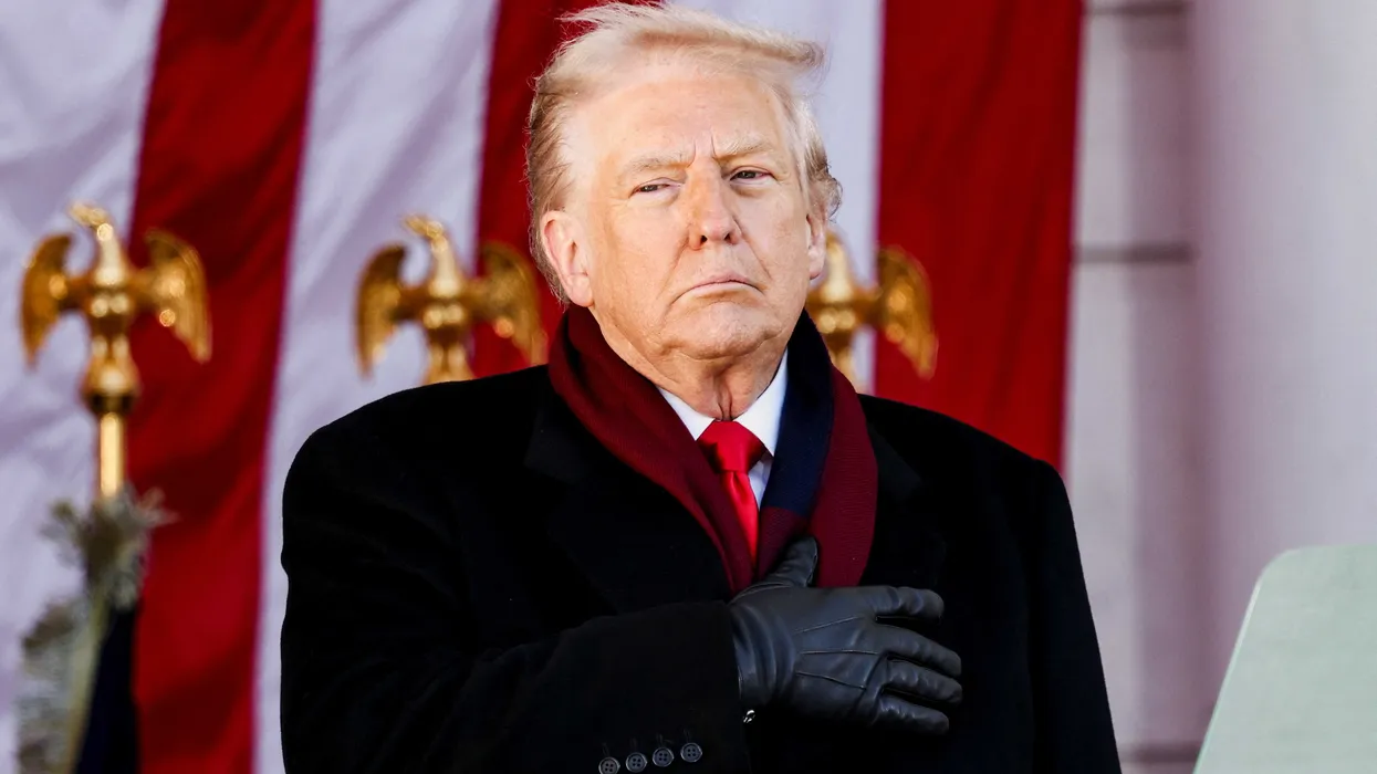 Рейтинг одобрения Трампа достиг 93-летнего минимума в давнем оплоте Республиканской партии Канзасе, сообщает аналитик CNN