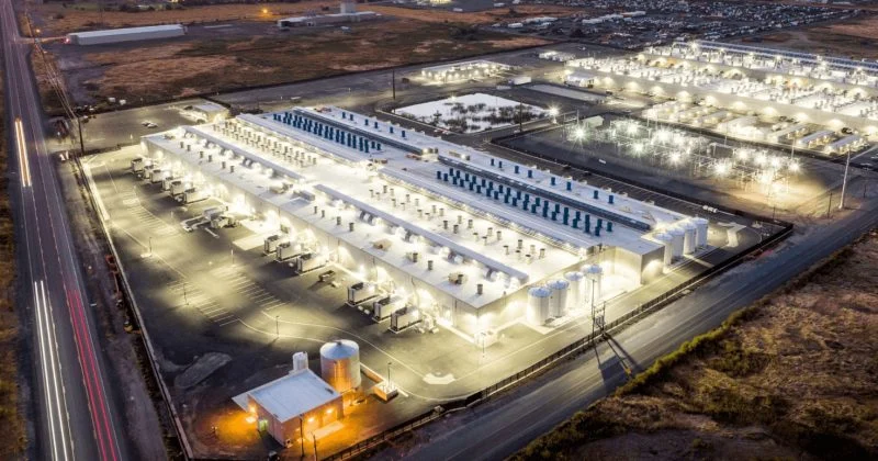 Иранские удары беспилотниками по дата-центрам AWS в Персидском заливе стали первым случаем нападения на коммерческую облачную инфраструктуру в условиях военного конфликта
