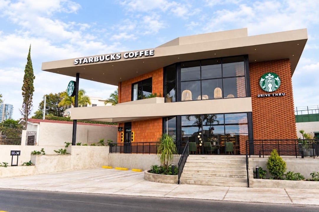 Starbucks opent eerste koffiehuis in Tegucigalpa en bereikt 1.900 vestigingen in Latijns-Amerika en het Caribisch gebied