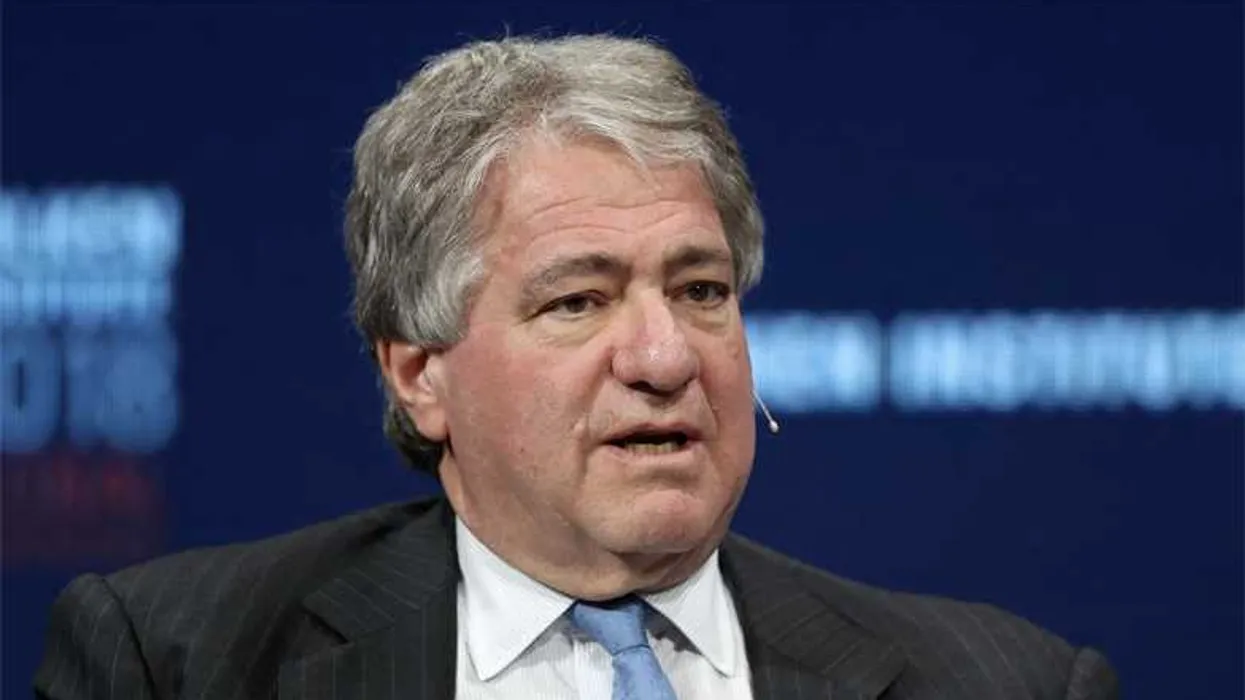 Leon Black fa causa al Congresso per bloccare le convocazioni, suscitando la critica di Katie Phang
