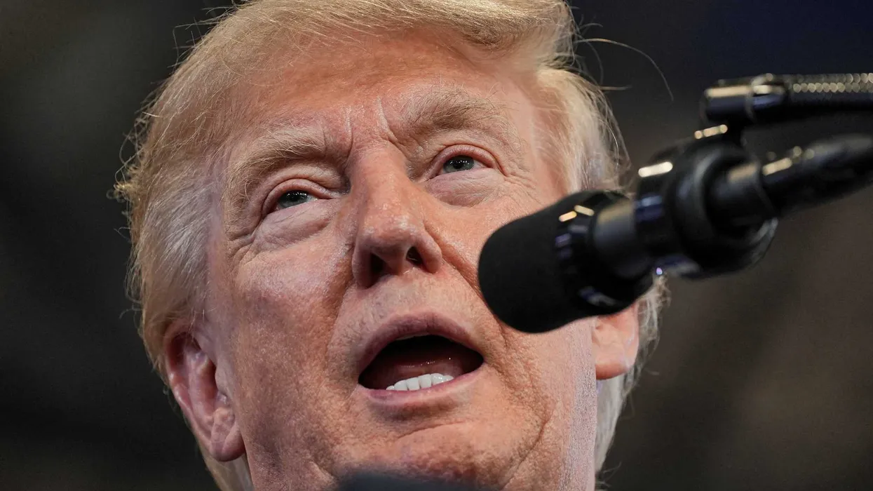 Экс-стратег республиканцев Рик Уилсон утверждает, что Трамп оставит 400 миллионов долларов MAGA Inc. себе накануне промежуточных выборов