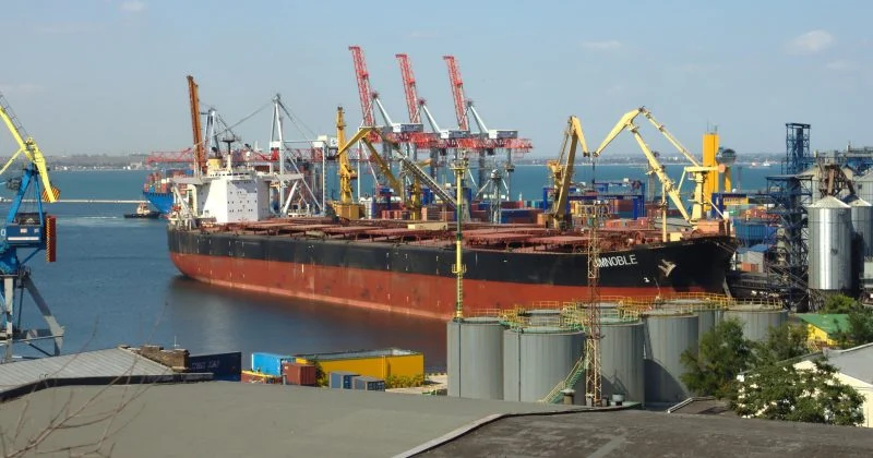 Российские войска начали масштабное наступление на Одессу, угрожая мировой продовольственной безопасности