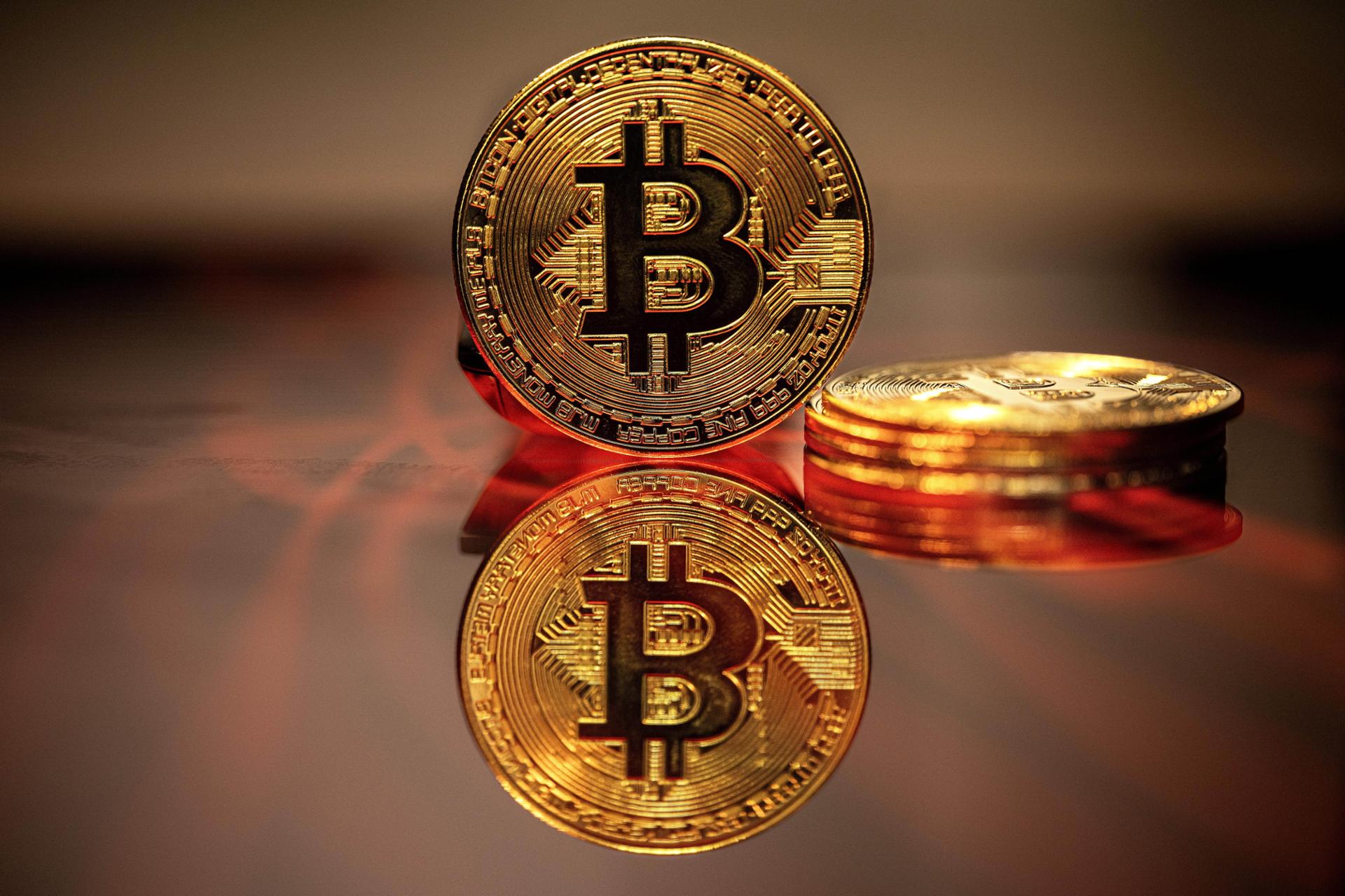 Korea Południowa zaostrza regułę Travel Rule dla kryptowalut, podczas gdy parlamentarzysta proponuje trzyletnie odroczenie podatku