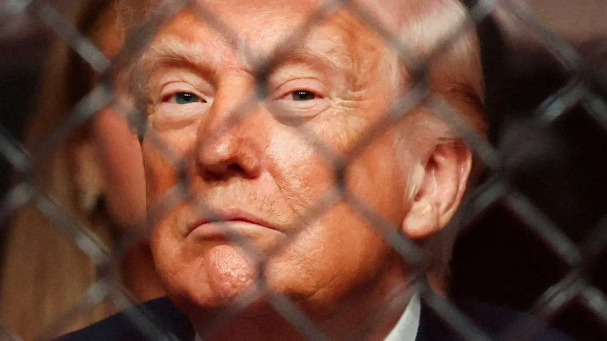 Trump DOJ Poll-Watching Plan Draws Scrutiny Over “Observers” vs. “Monitors” Distinction