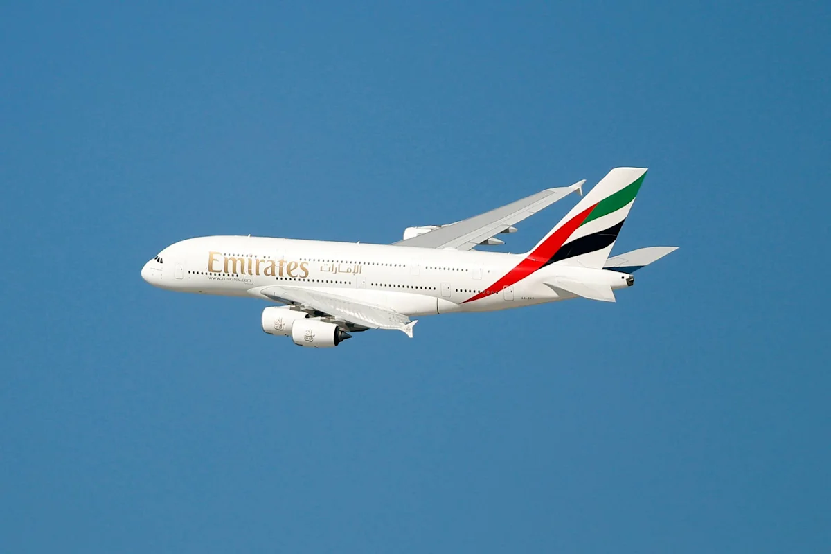 Emirates akzeptiert jetzt Krypto-Zahlungen für Flüge über Crypto.com Pay