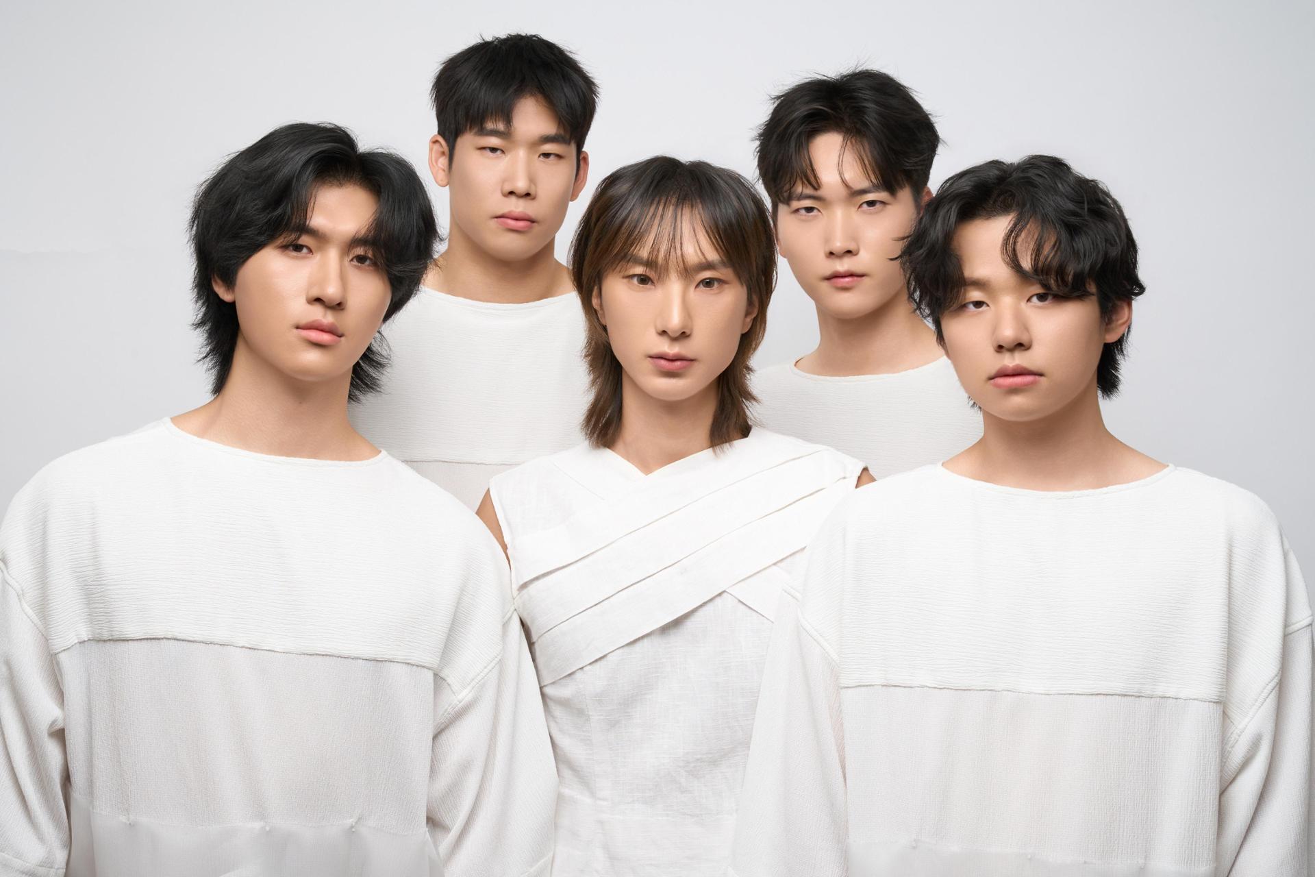 sEODo Band sort son premier album complet 'ONE,' neuf ans après avoir façonné sa musique autour de 'Chunhyangga'