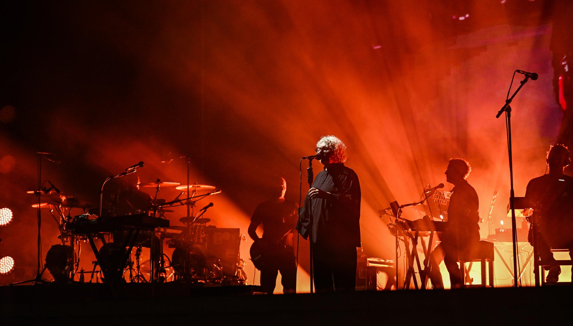 L'hommage de Massive Attack à Seo Taiji suscite un débat sur la censure au festival de rock d'Incheon