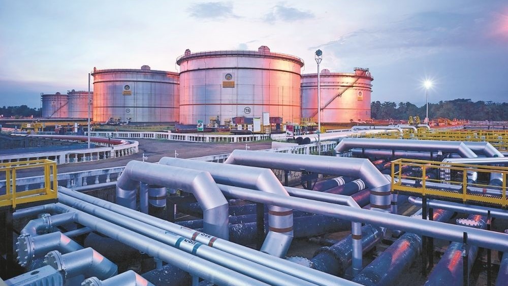 Импорт нефти в Индию снизился в августе: российские баррели становятся дефицитнее, а конкуренция со стороны Китая усиливается