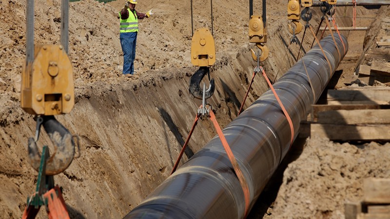 USA, Israele e Arabia Saudita valutano piani infrastrutturali riservati per aggirare la presa dell’Iran sulle rotte petrolifere globali