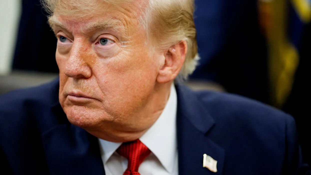 Майлз Тейлор: Трамп «открыто злорадствует» и готов перейти любую «красную черту»