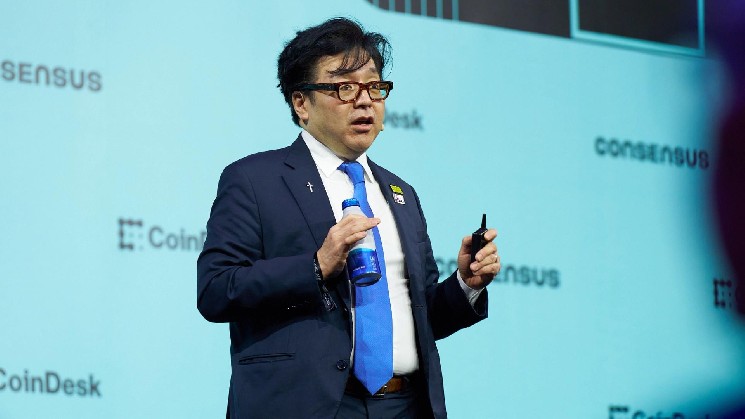 Bitmine adquiere 10,399 ether y amplía su recompra de acciones mientras Tom Lee señala señales de recuperación del sector cripto