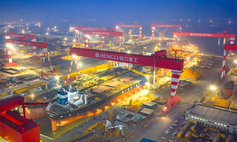 Enesel ordina un newcastlemax a Hengli, portando il ritorno al dry bulk a nove navi