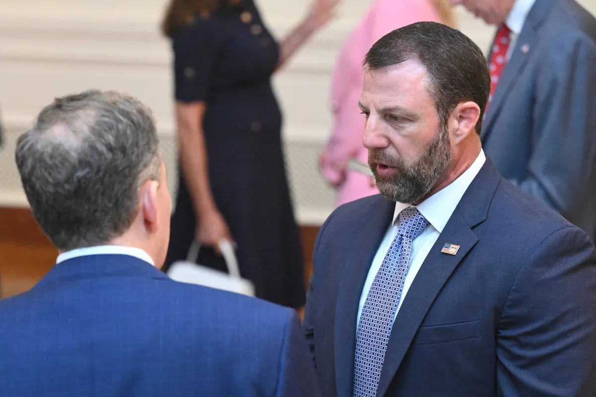Trump „immer frustrierter“ über DHS-Minister Mullin, berichtet WSJ