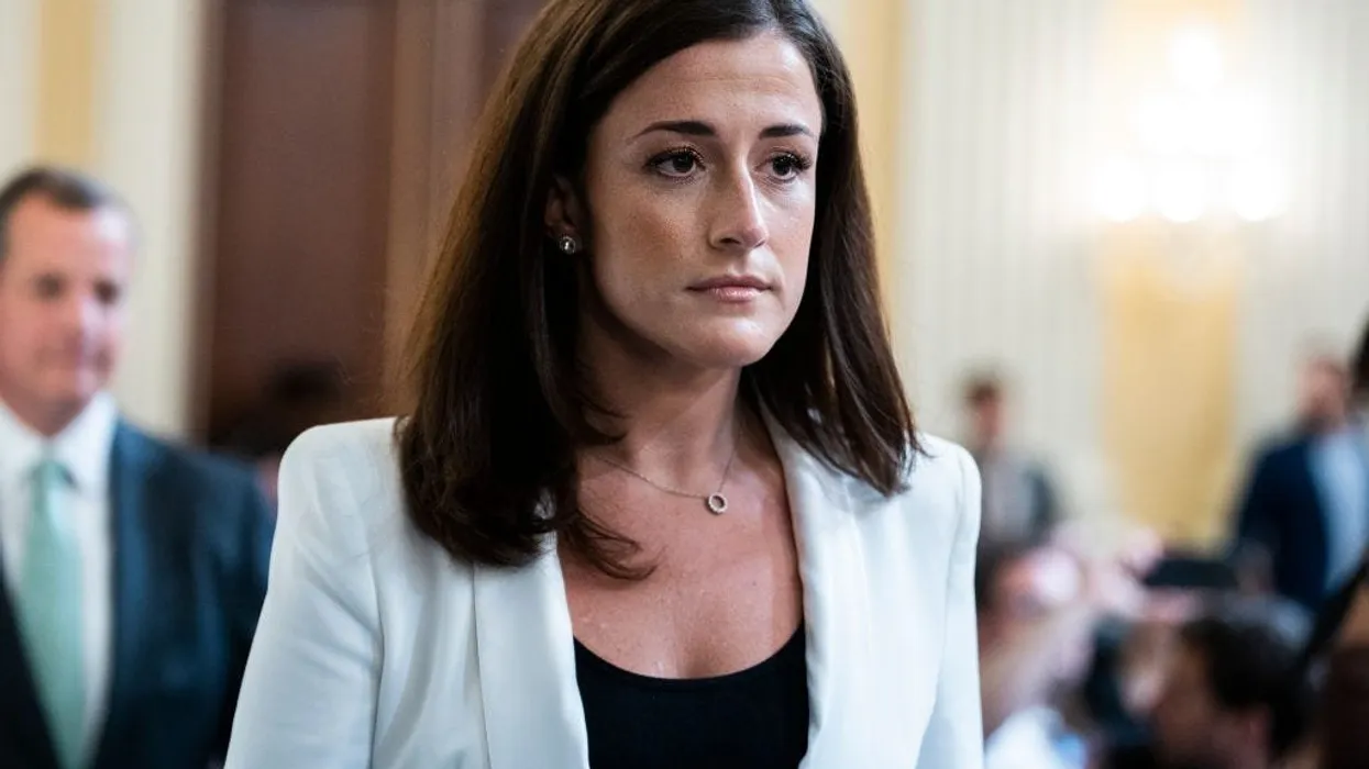 Departament Sprawiedliwości występuje o akt oskarżenia byłej asystentki Trumpa Cassidy Hutchinson