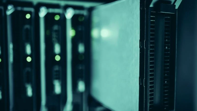 Über 150 Milliarden Dollar an US-Rechenzentrumsprojekten durch lokalen Widerstand gestoppt oder abgesagt