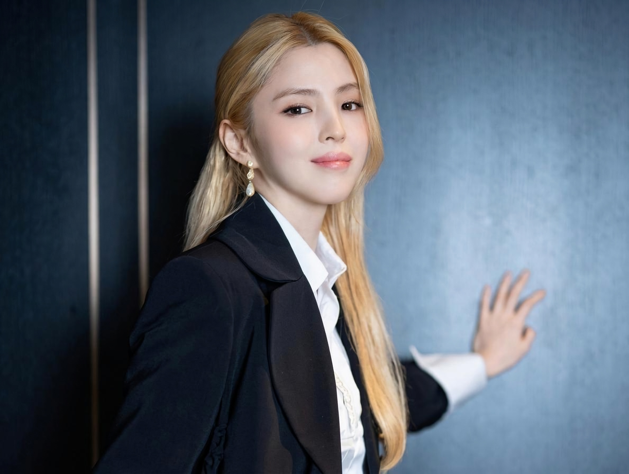 Han So-hee Omarmt de Druk van de Remake van de Hollywood-hit 'The Intern'