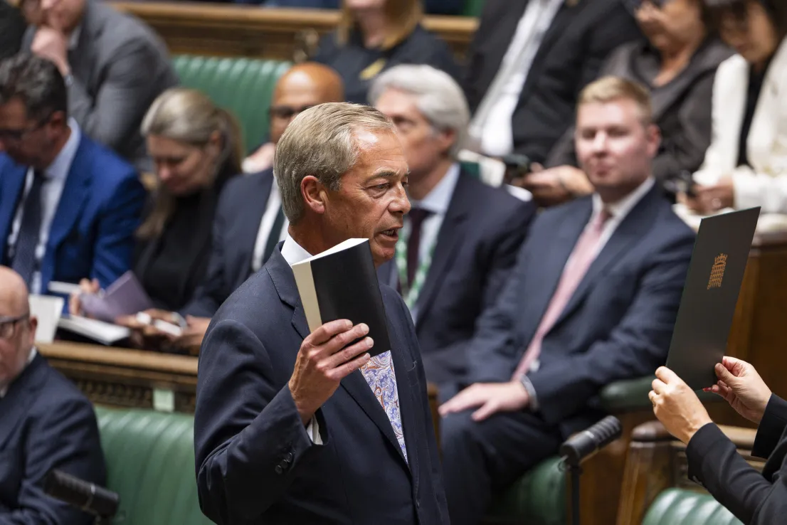 Farage si impegna a dichiarare una 'emergenza nazionale' il primo giorno di governo