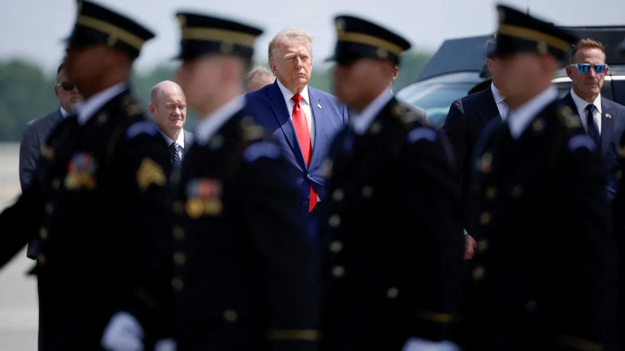 Le famiglie Gold Star criticano le dichiarazioni di Trump sui militari statunitensi uccisi nel conflitto con l’Iran