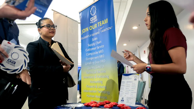 U.S. ADP Employment Growth Slows Sharply in July, Raising Expectations for Fed Rate Cuts