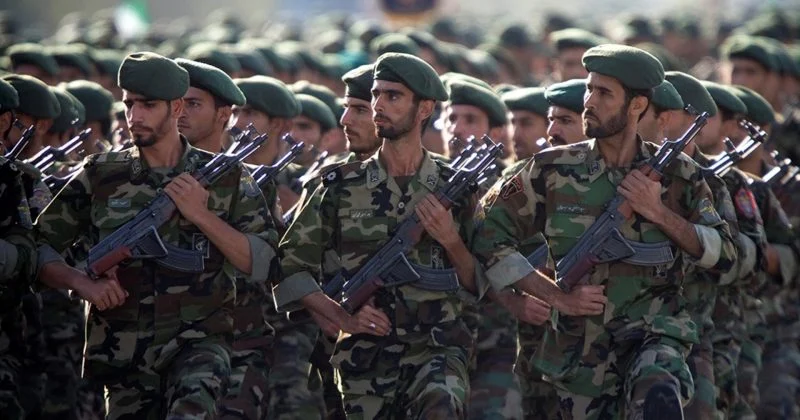 Operacje wojskowe USA przeciwko Iranowi nadwyrężają globalne zapasy precyzyjnej amunicji
