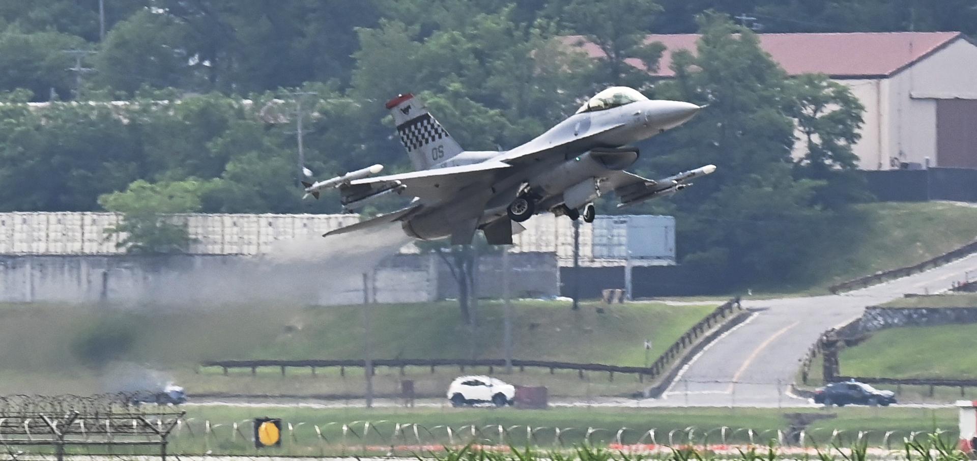 Le USFK Confermano l'Assenza di Fosforo Bianco alla Base Aerea di Osan Dopo un Allarme per Sospetta Perdita