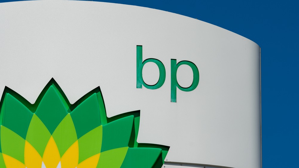 Прибыль BP во втором квартале более чем удвоилась до $5,7 млрд на фоне высоких цен на нефть и высоких маржей переработки