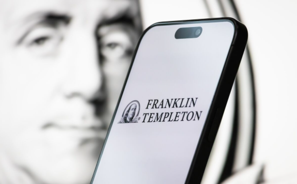 Franklin Templeton, по сообщениям, получил разрешение SEC на токенизированные активы в традиционных фондах