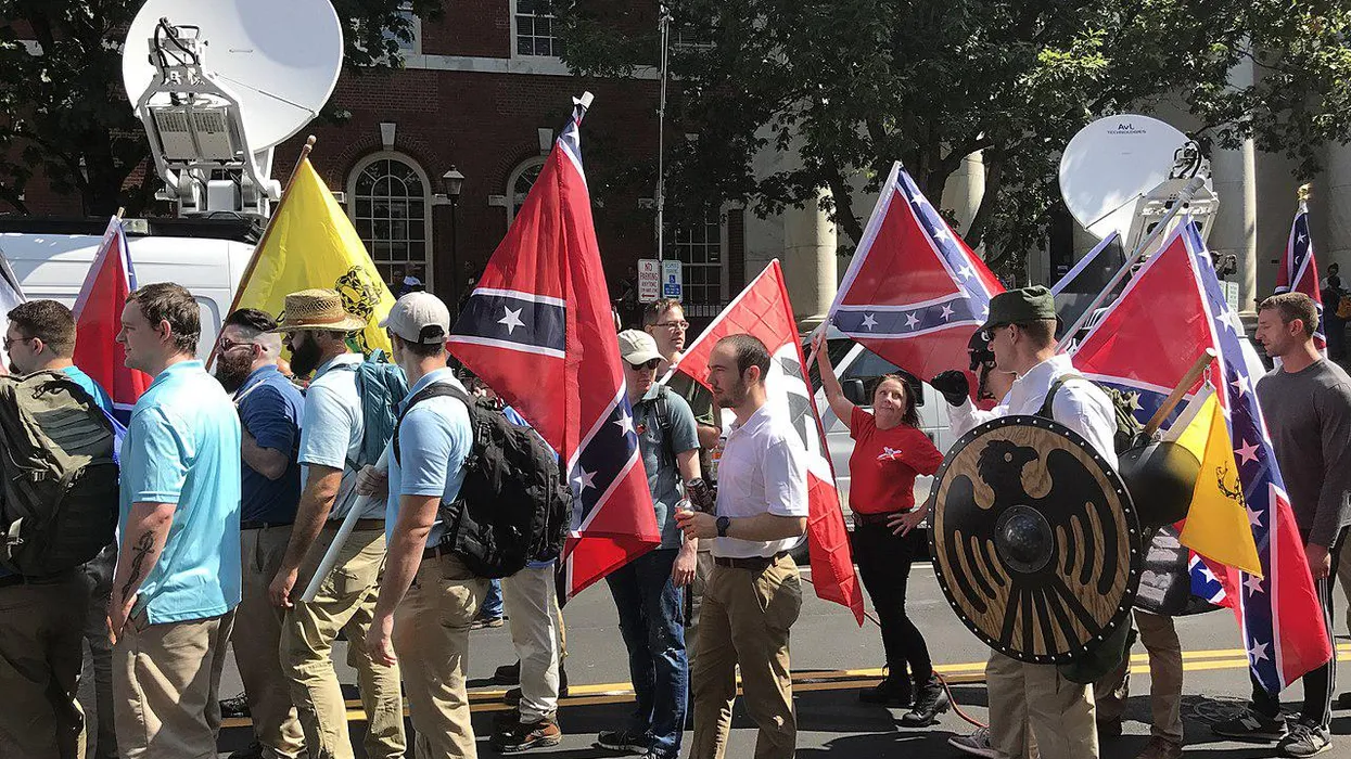 Kandydat Partii Republikańskiej z Florydy powiązany z wiecem w Charlottesville i grupami białej supremacji