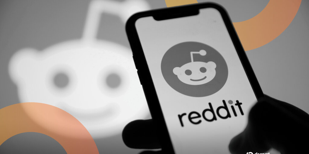 Hackers Hijack HBO Max's Verified Reddit Account to Spread Crypto-Stealing Malware