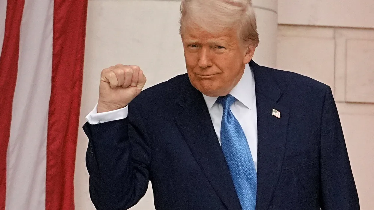 Коррупция второго срока Трампа создаёт «очевидную мишень» для демократов, утверждает аналитик