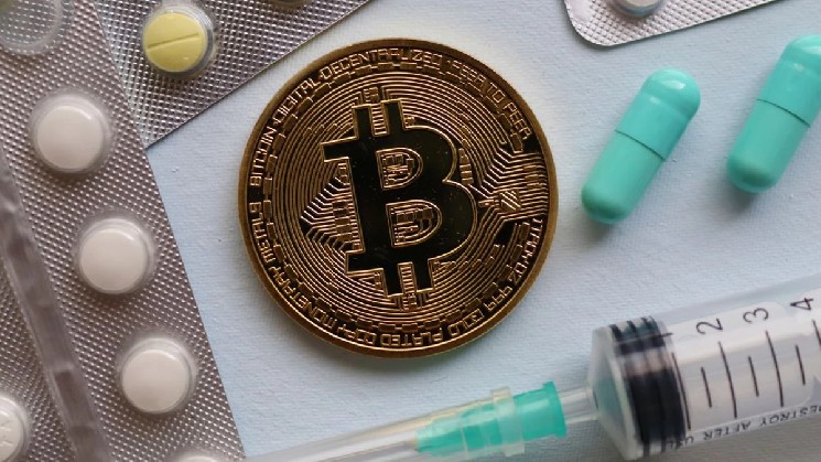 Uniswap демонстрирует положительную активность в блокчейне на фоне смешанных сигналов рынка